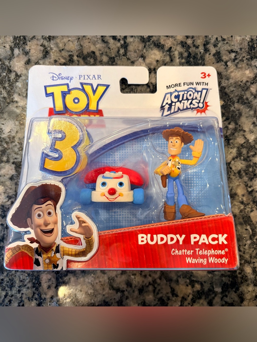 Toy Story 3 Buddy Pack - Chatter Telephone with Waving Woody